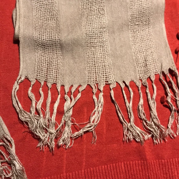 Scarf - Picture 3 of 4